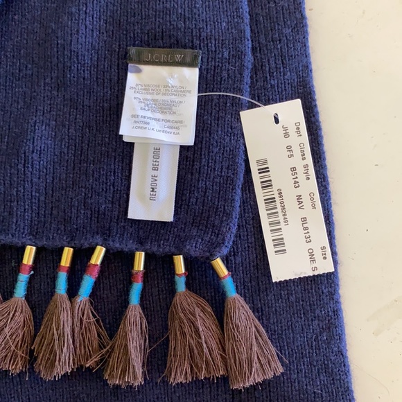 J.Crew tassel scarf - Picture 4 of 4